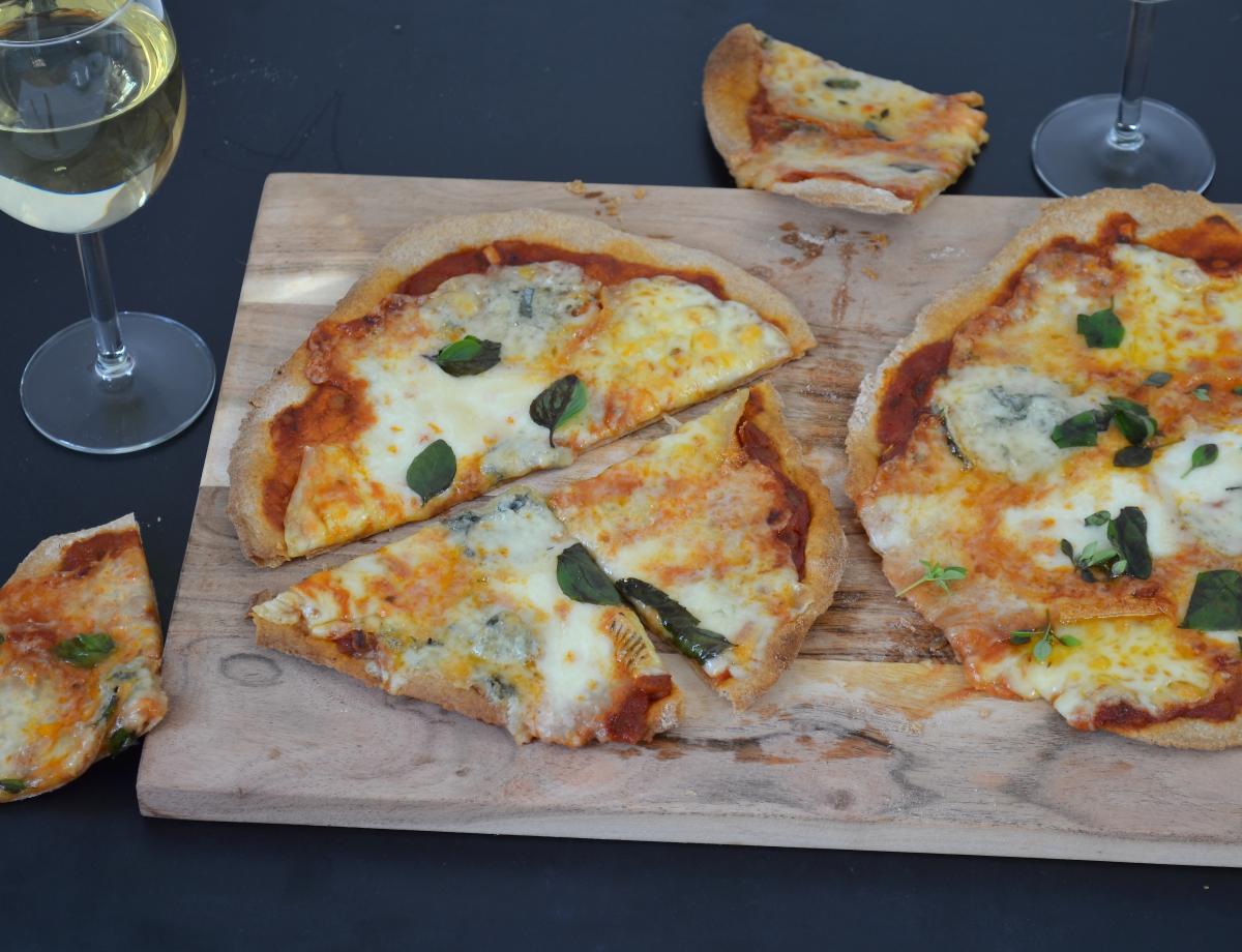 Pizza quattro formaggi
